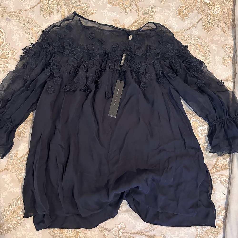 Elie  Tahari top